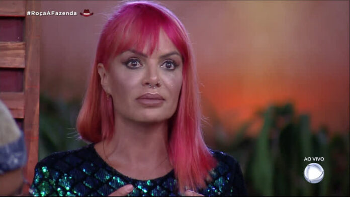 Valentina detona Gui em A Fazenda 13.