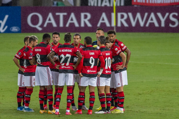 Flamengo encara o Bragantino totalmente desfalcado