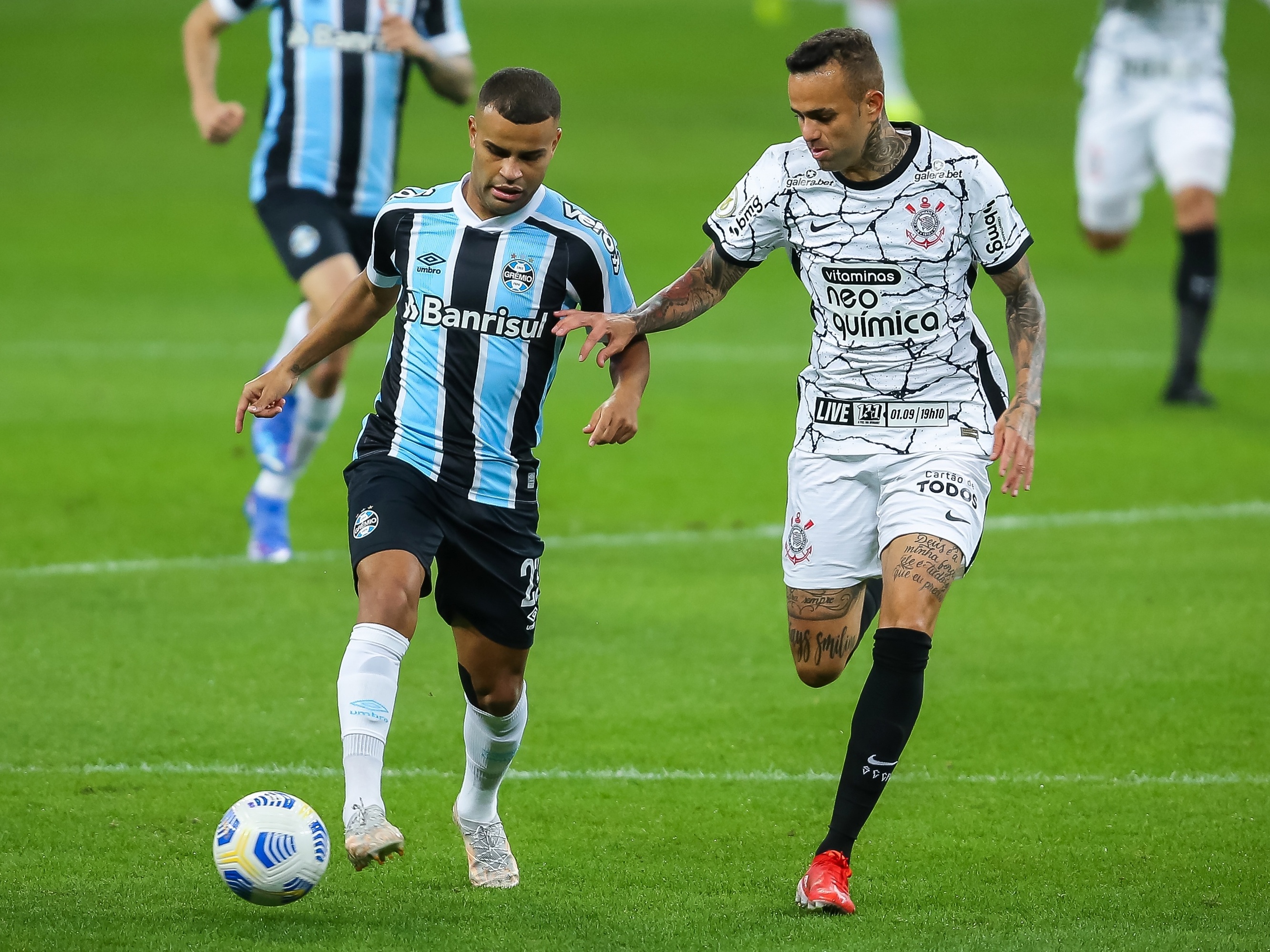 Corinthians pode rebaixar o Grêmio (Foto: Imagem: Pedro H. Tesch/AGIF)