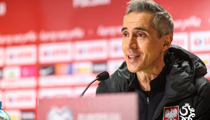 Com mudança de planos no Flamengo, Paulo Sousa pode ser o novo técnico do clube (Foto: Seleção Polonesa/Twitter)