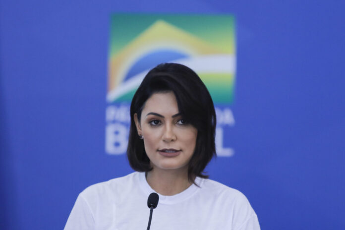 Michelle Bolsonaro detona Bruna Marquezine (Foto: EVARISTO SA/AFP/JC)