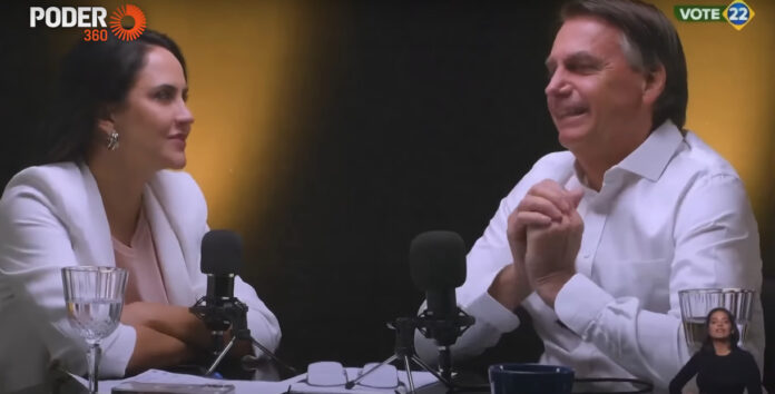 Bolsonaro e Carla Cecato durante a campanha (Foto: Reprodução/Campanha - PL)